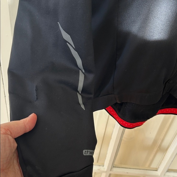 Specialized Black Performance Jacket for sports and cycling - Picture 4 of 9